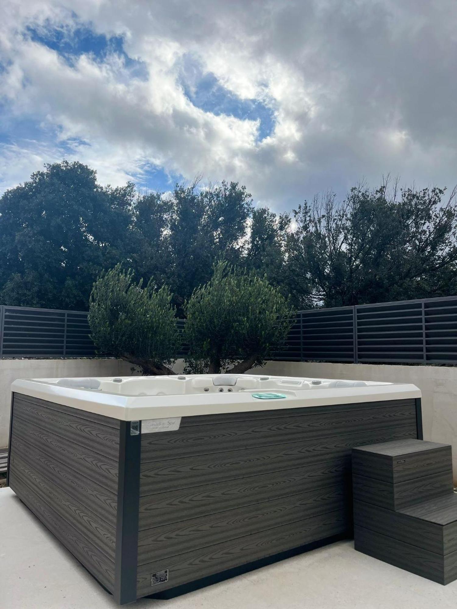 Luxury House Natanel Villa Škrip Eksteriør billede